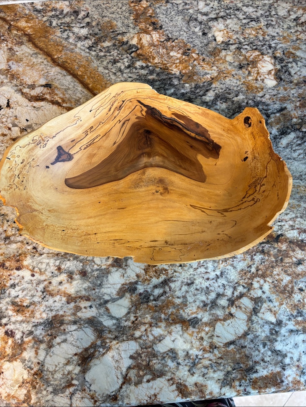 Sweet Gum Wood Serving Bowl with Rough Edges- Signed D. Callahan - Picture 2 of 16